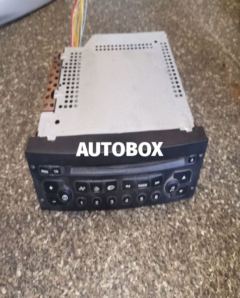 PEUGEOT 206 CD Player