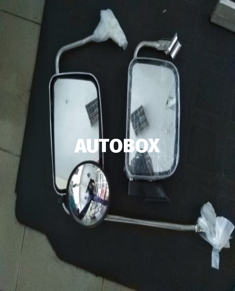 NISSAN caravan GL mirror