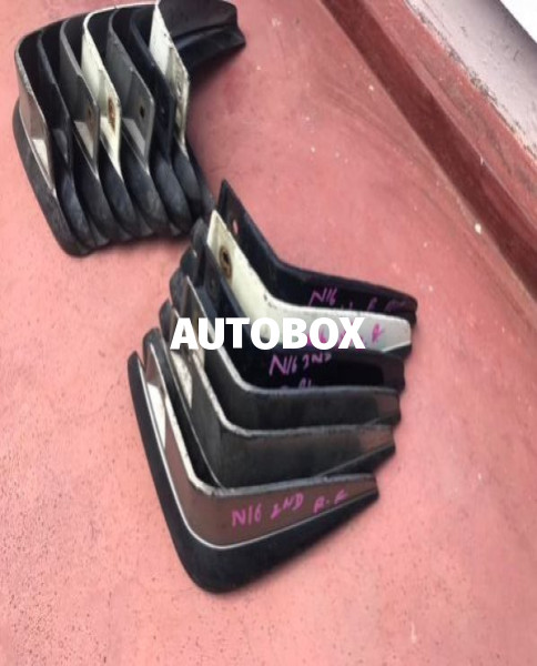 Nissan N 17 Mud Flaps
