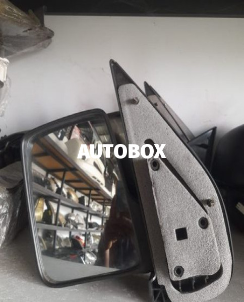 Nissan Clipper DR 17 Side mirrors