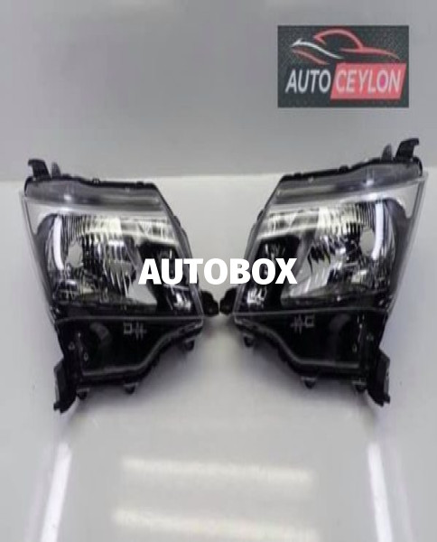 Toyota TANK Headlamps