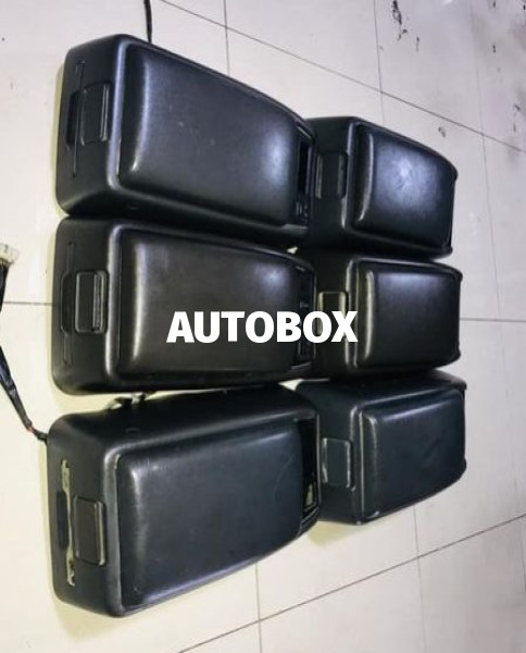 Toyota Dolphin Console Box